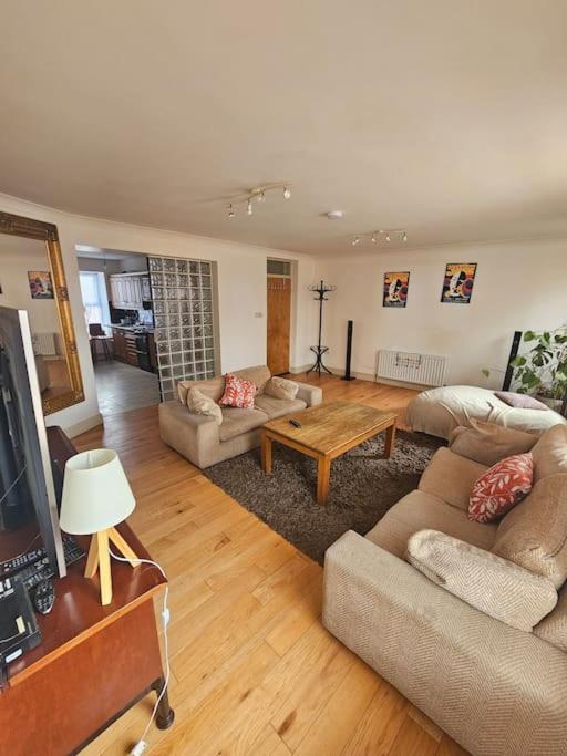 Appartement Spacious 3-bedroom In Vibrant 8